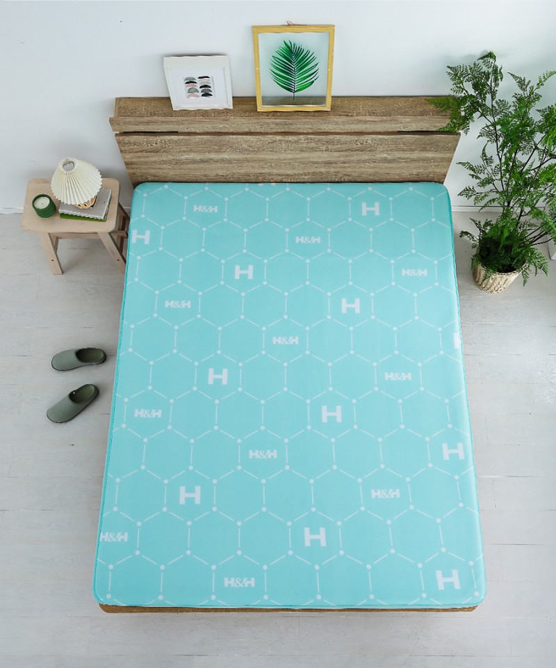南良グループH&H|グラフェン敷きパット|接触冷感|ひんやり敷きパット|ボックスシーツ|敷きパット|冷感